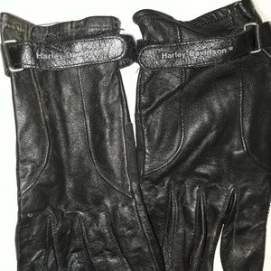 Black Leather Gloves